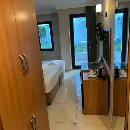 Park Hotel 3*