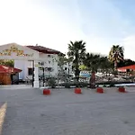 Park Otel 3*
