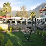 Park Otel 3*