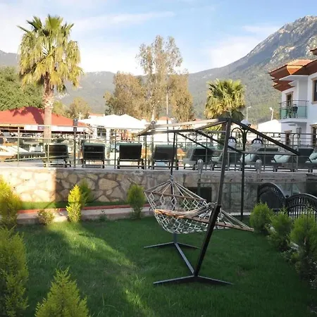 Park Hotel 3*