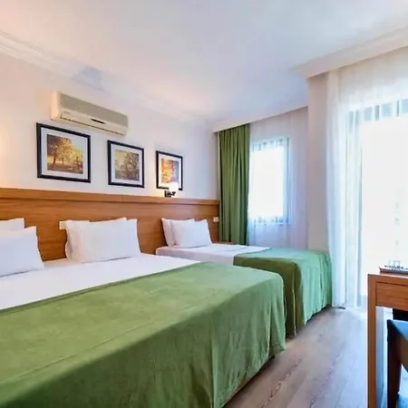 Otel Park 3*